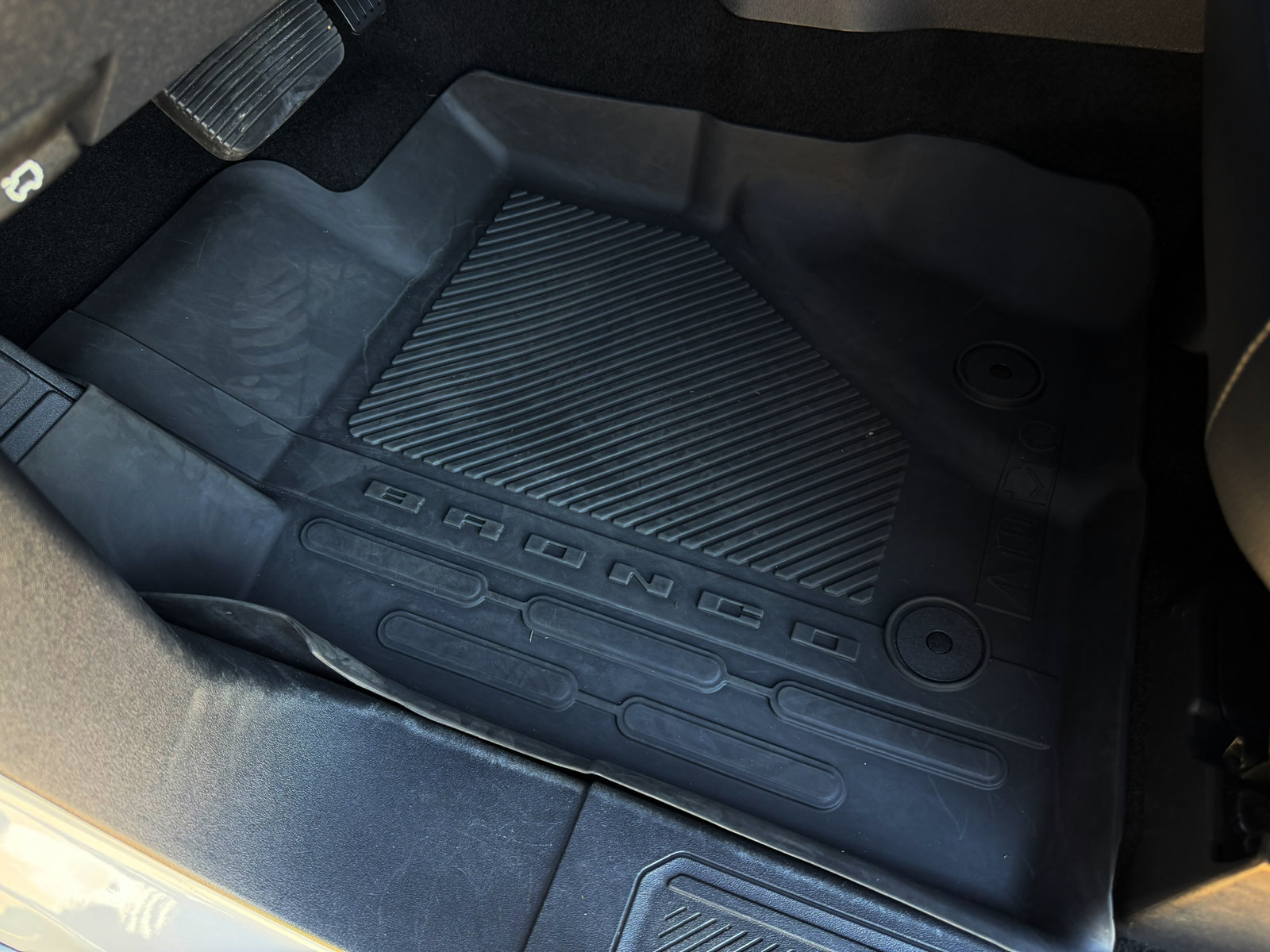 Used 2024 Ford Bronco Wildtrak AWD/4WD image 14