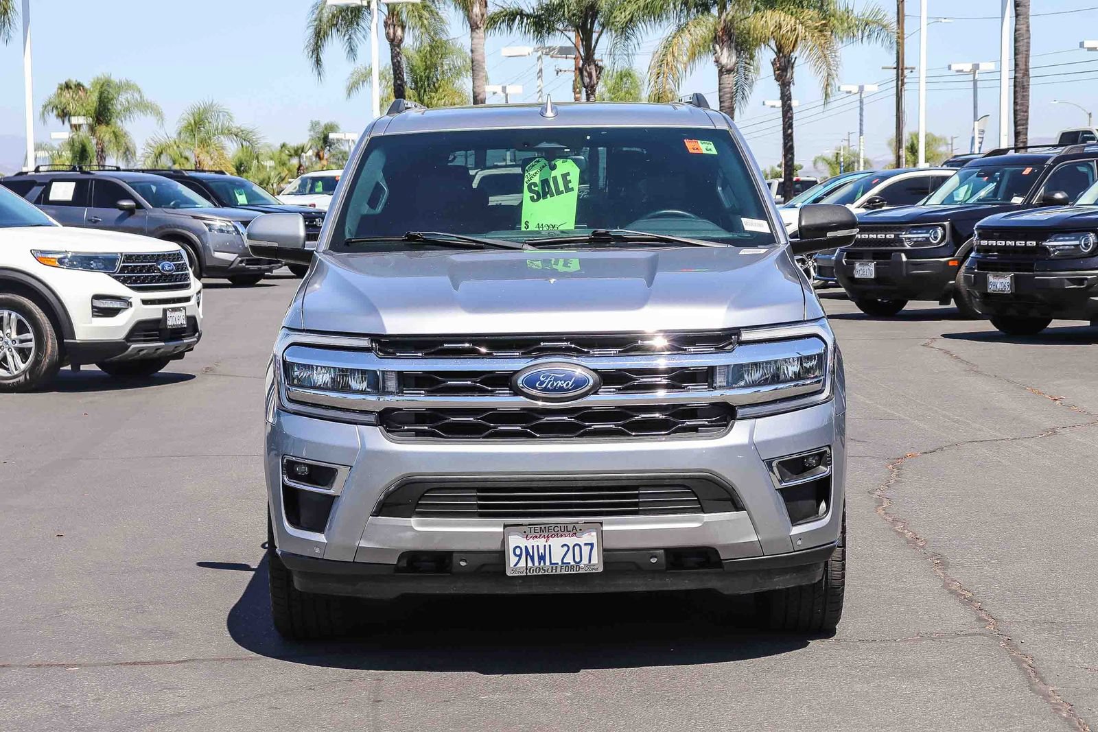 Certified 2022 Ford Expedition Max Limited AWD/4WD image 2
