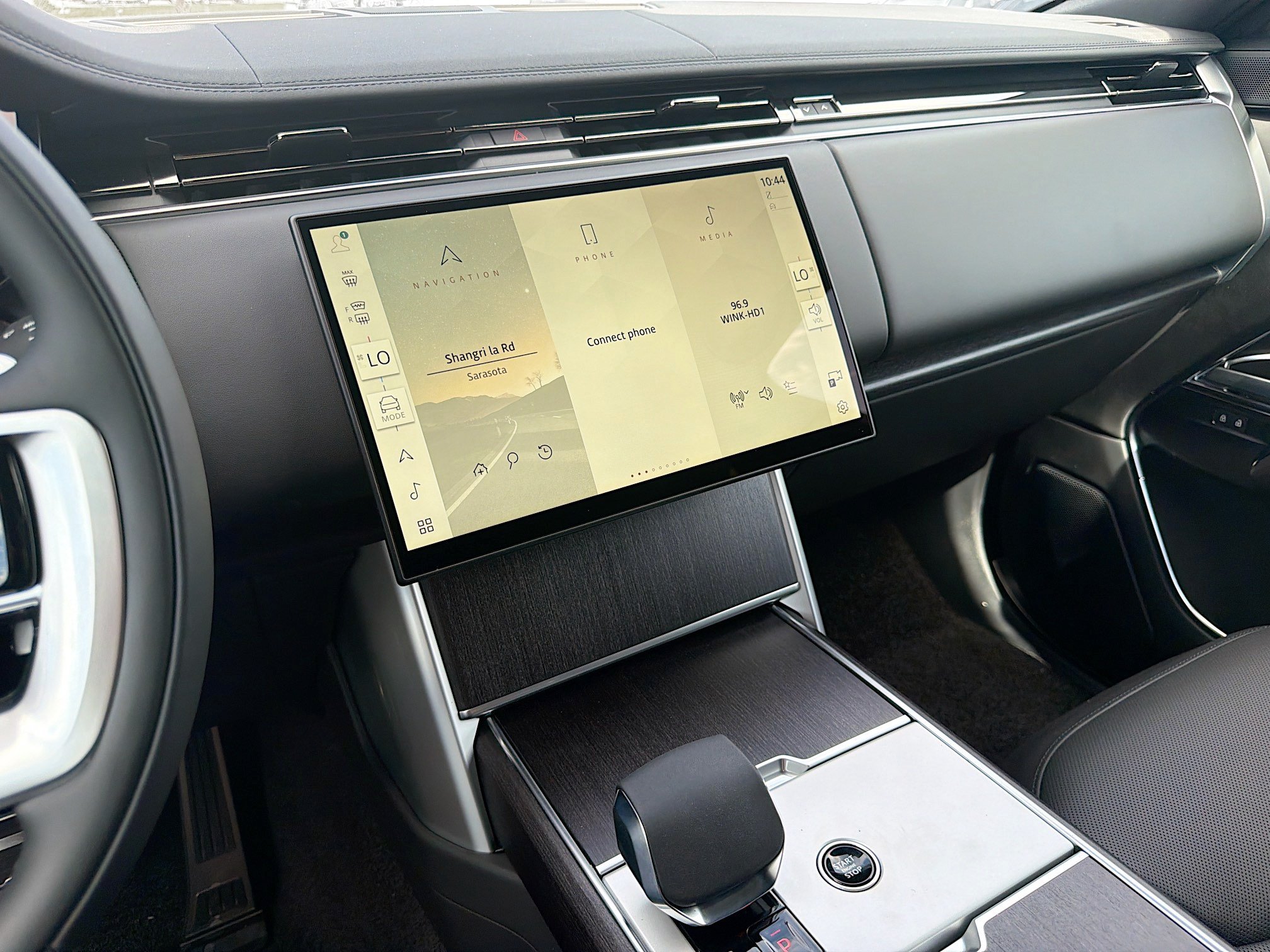 New 2026 Land Rover Range Rover SE AWD/4WD image 29
