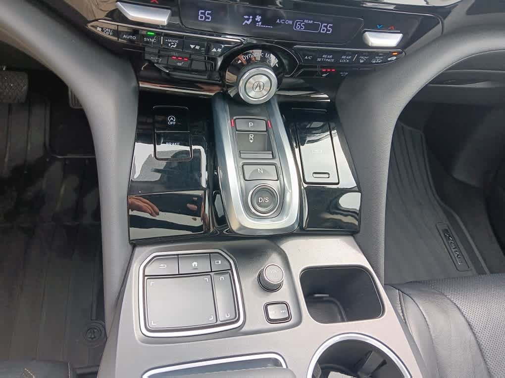 Used 2023 Acura MDX w/ Technology Package AWD/4WD image 28