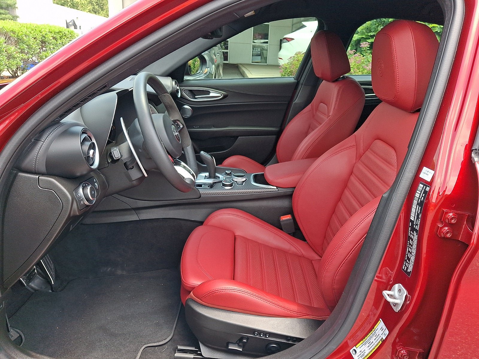 Used 2024 Alfa Romeo Giulia Quadrifoglio RWD image 11