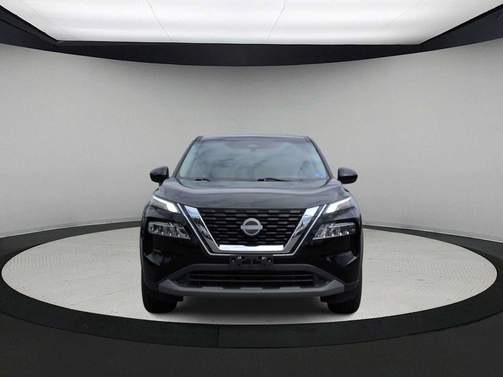 Used 2023 Nissan Rogue SV FWD image 3