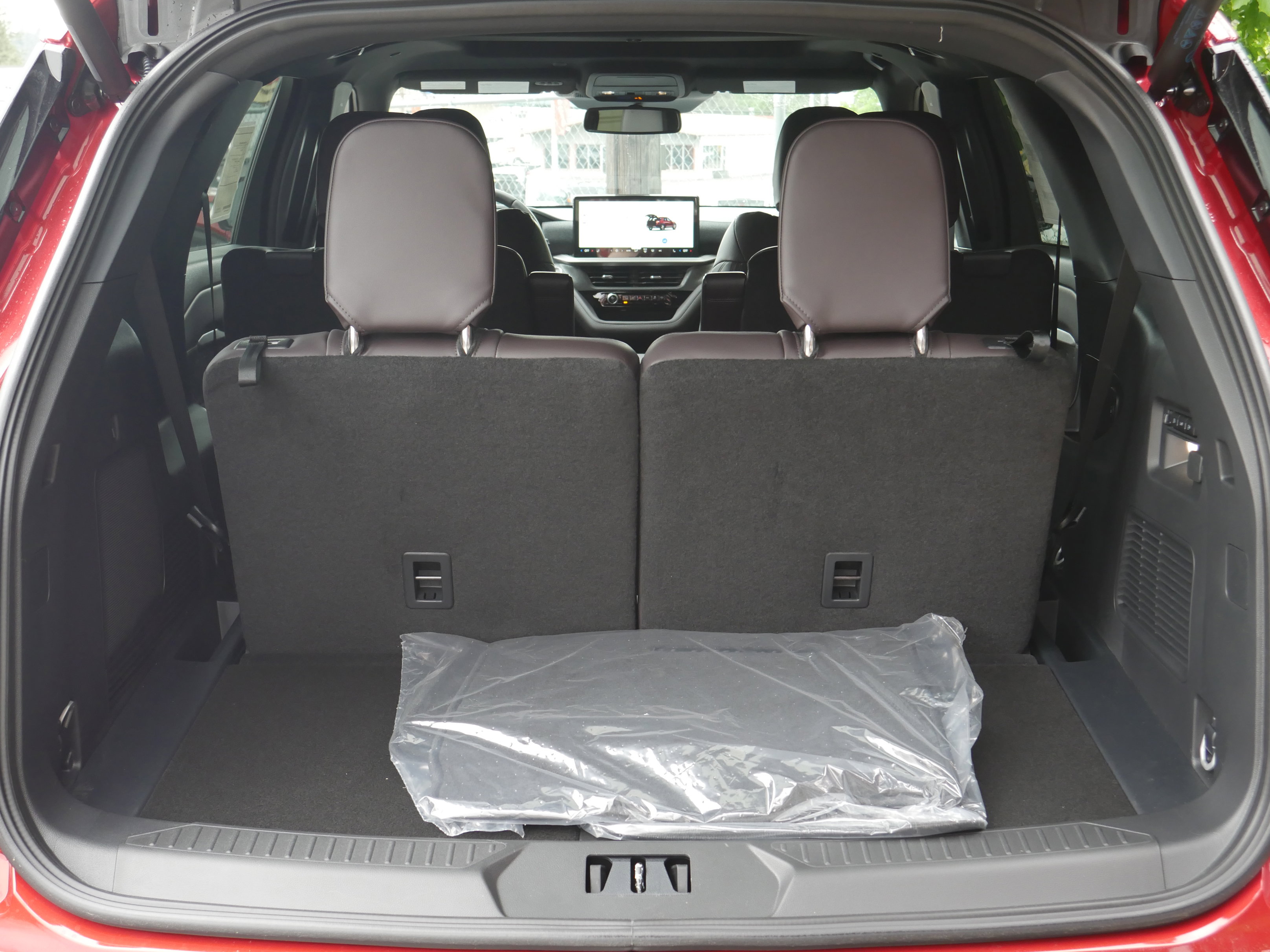 New 2026 Ford Explorer Platinum AWD/4WD image 25
