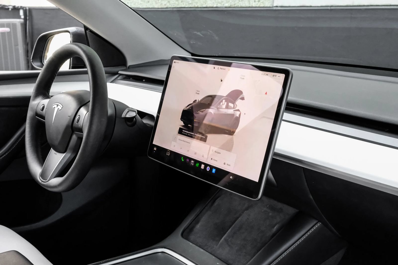 Used 2023 Tesla Model Y Long Range AWD/4WD image 19