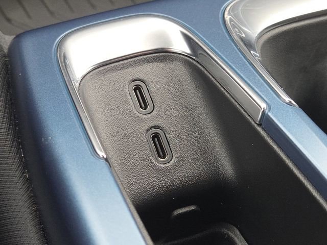 Used 2024 Chevrolet Equinox EV LT w/ Active Safety Package 3 image 6