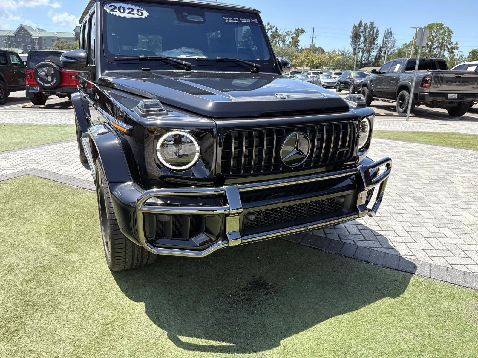 Certified 2025 Mercedes-Benz G 63 AMG 4MATIC w/ AMG Performance Package image 8