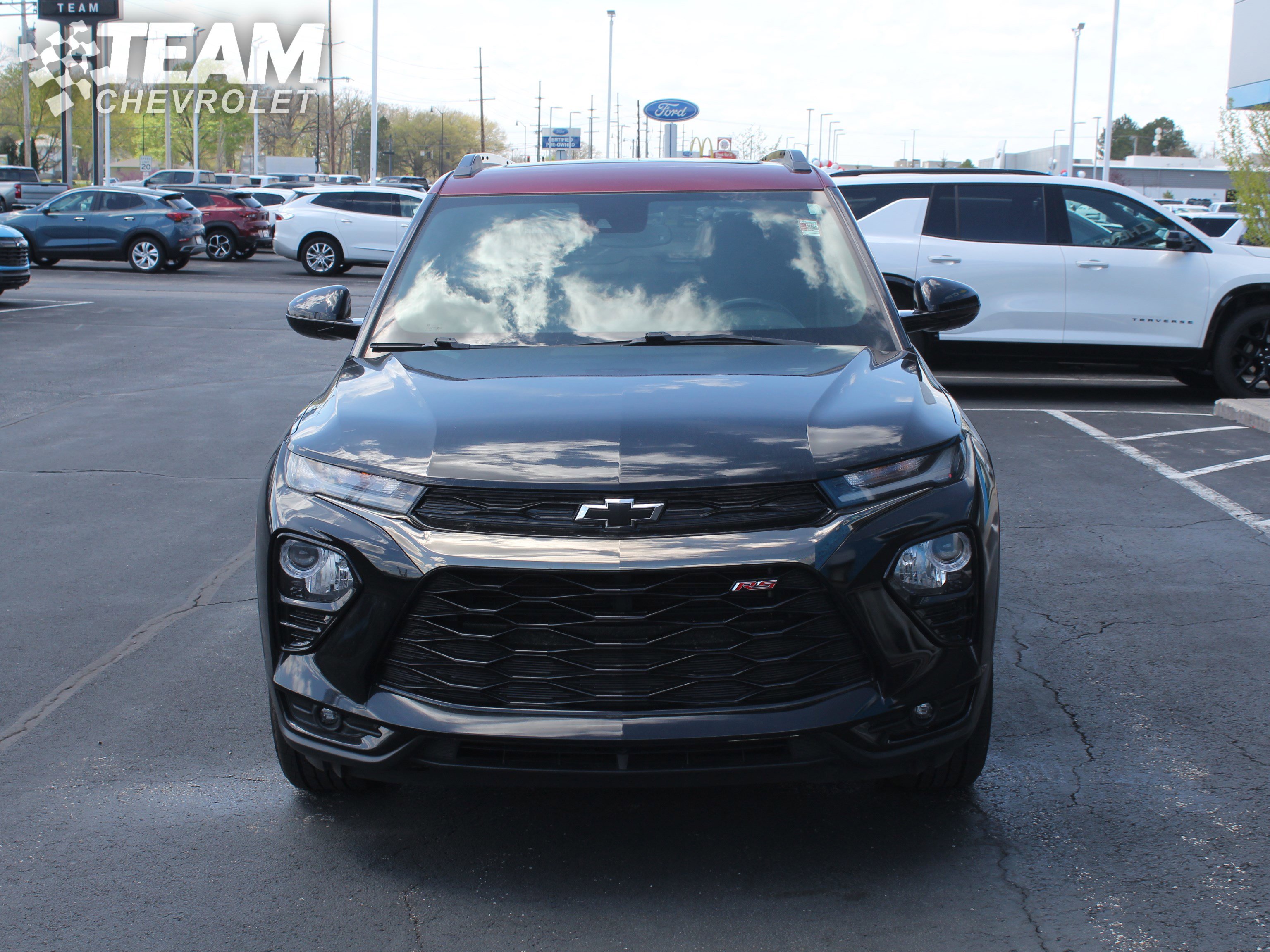 Used 2022 Chevrolet TrailBlazer RS w/ Sun and Liftgate Package AWD/4WD image 9