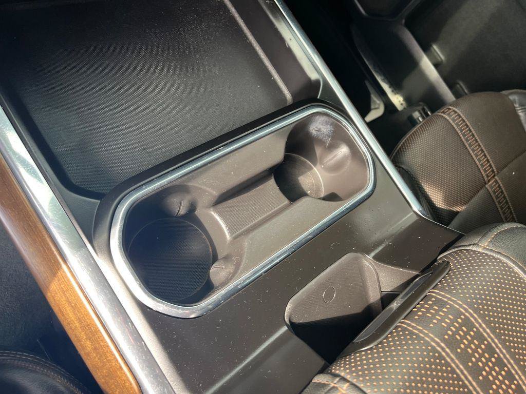 Used 2024 Chevrolet Silverado 3500 High Country w/ High Country Premium Package AWD/4WD image 16