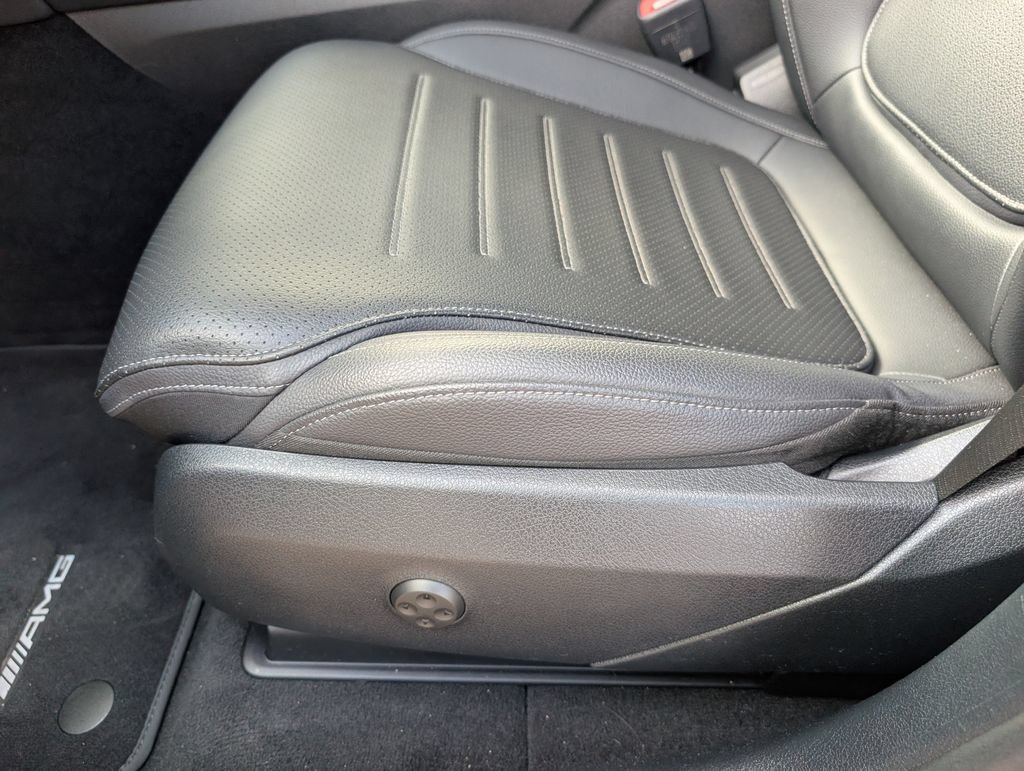 Used 2026 Mercedes-Benz GLC 300 4MATIC image 21