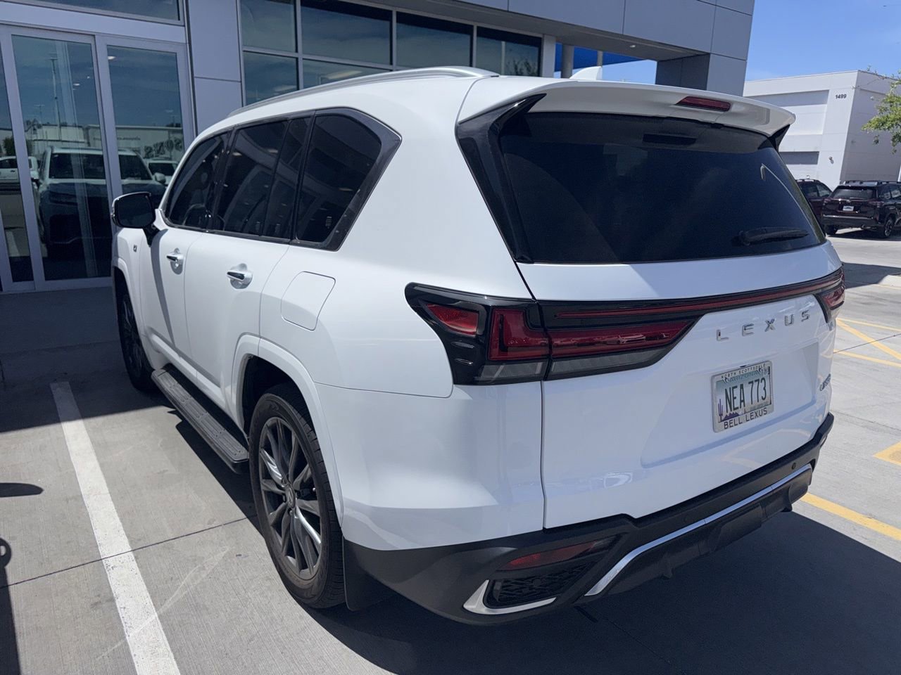 Used 2025 Lexus LX 600 F Sport w/ Accessory Package (2T) image 5