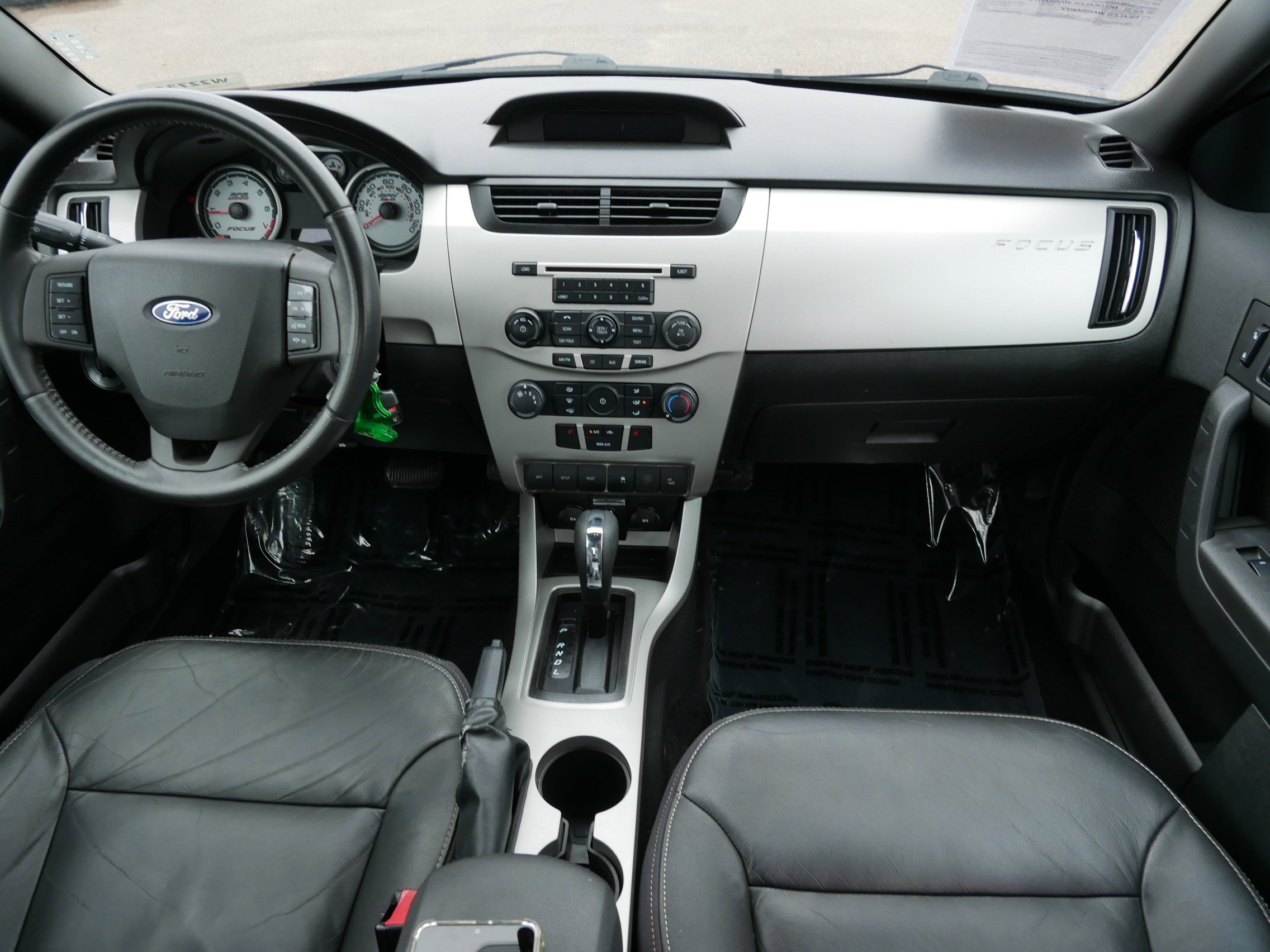 Used 2011 Ford Focus SEL FWD image 10
