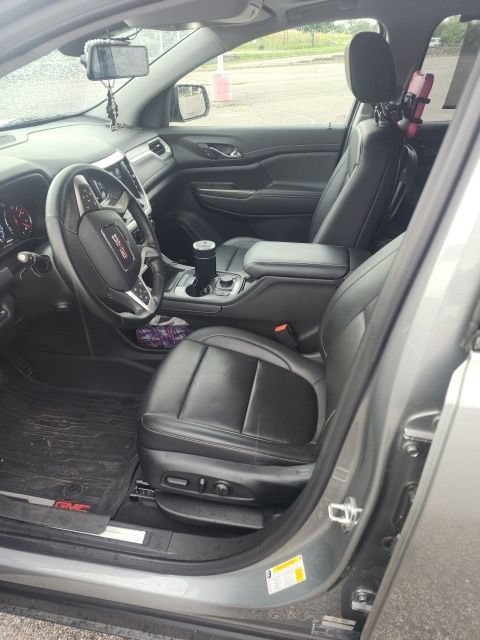 Used 2023 GMC Acadia SLT w/ Elevation Edition AWD/4WD image 8