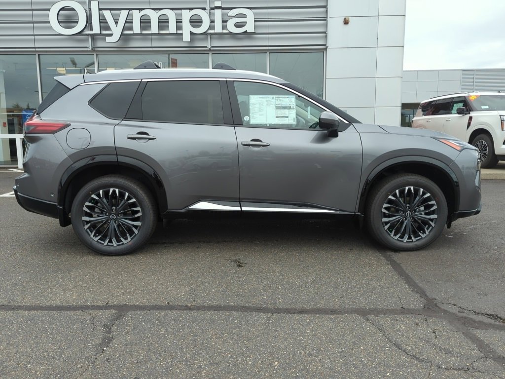 New 2026 Nissan Rogue Platinum image 6