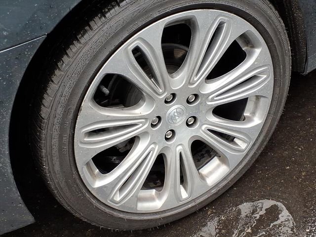 Used 2018 Buick LaCrosse Avenir w/ Driver Confidence Package #2 image 7