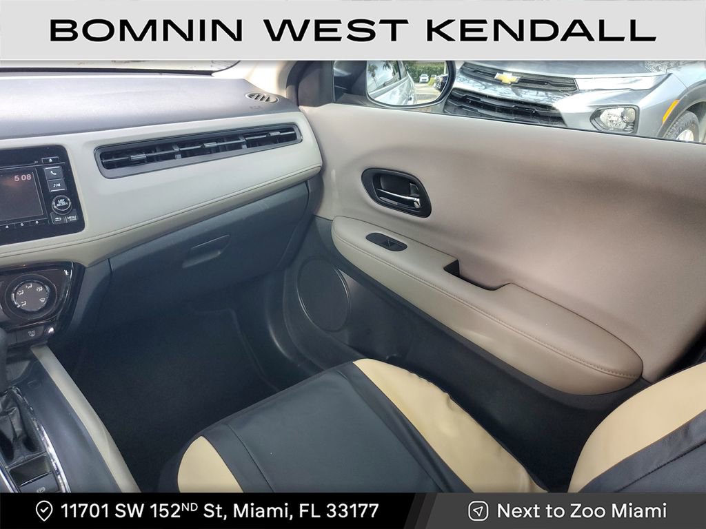 Used 2017 Honda HR-V LX image 15