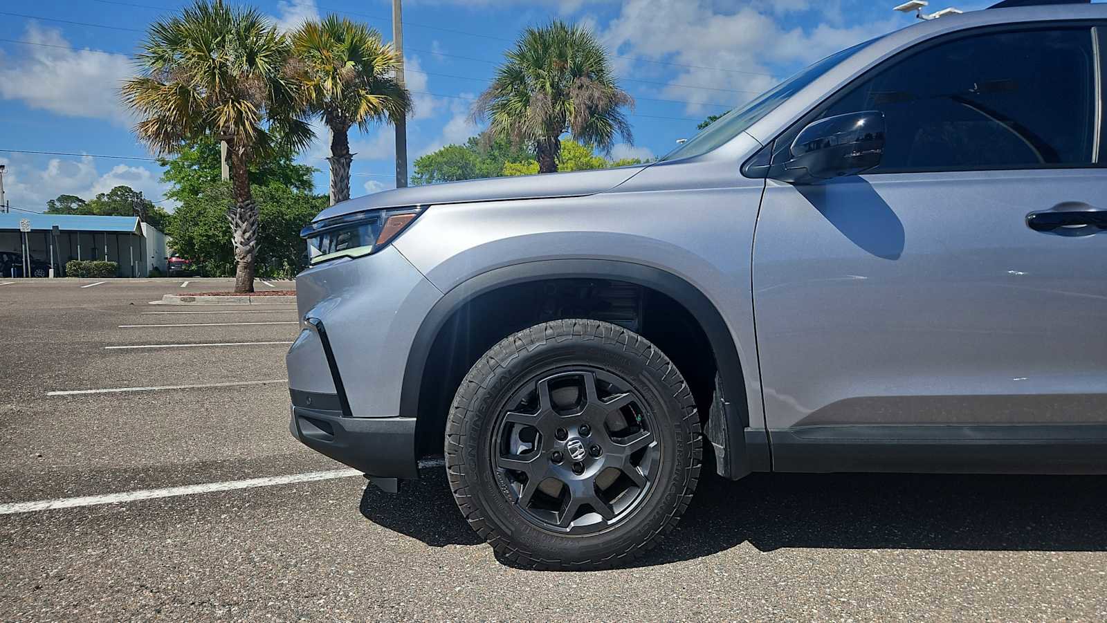 Certified 2025 Honda Pilot TrailSport image 19