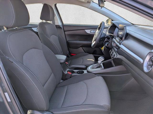Used 2024 Kia Forte LXS FWD image 19