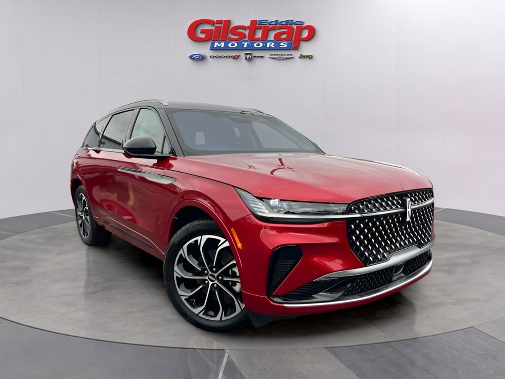 Used 2025 Lincoln Nautilus Reserve image 1