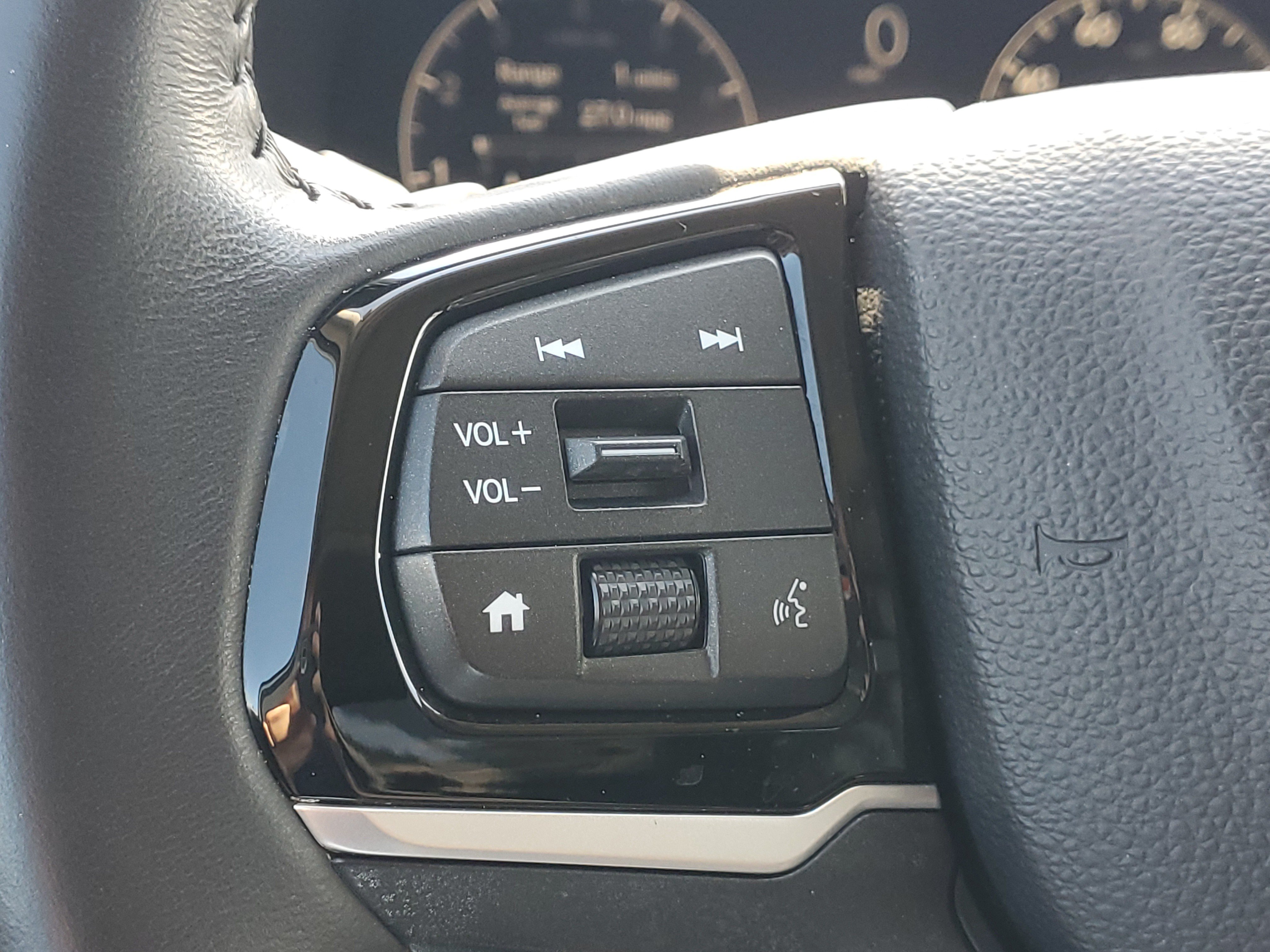 Certified 2025 Honda Odyssey EX-L image 23