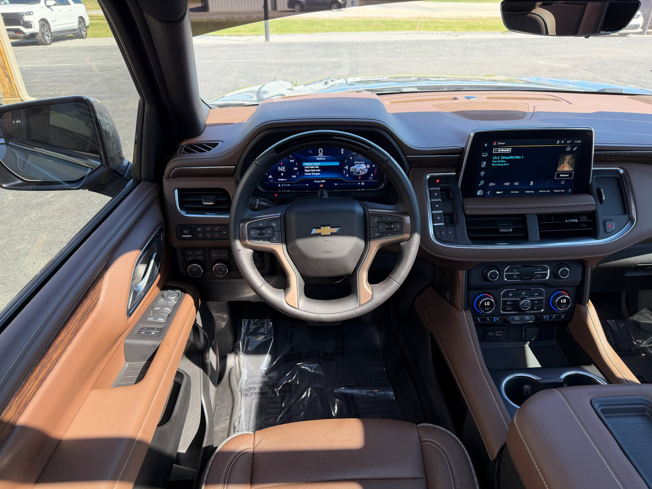 Used 2024 Chevrolet Tahoe High Country w/ Advanced Technology Package image 16