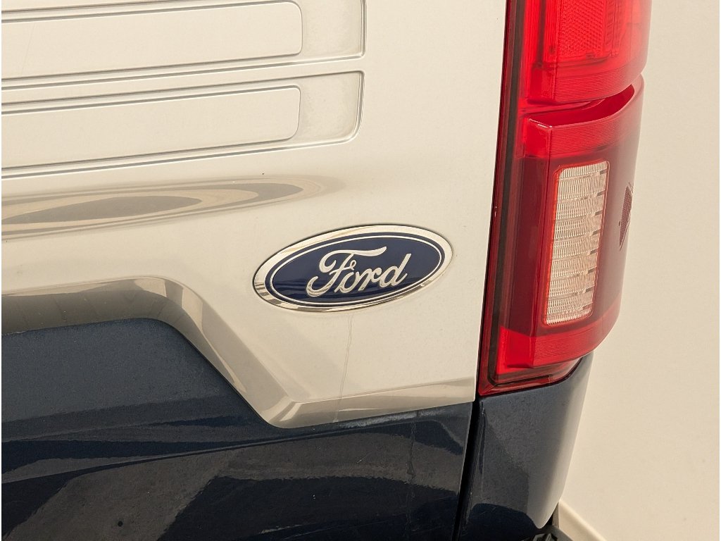 Used 2019 Ford F150 King Ranch w/ Equipment Group 601A Luxury AWD/4WD image 4