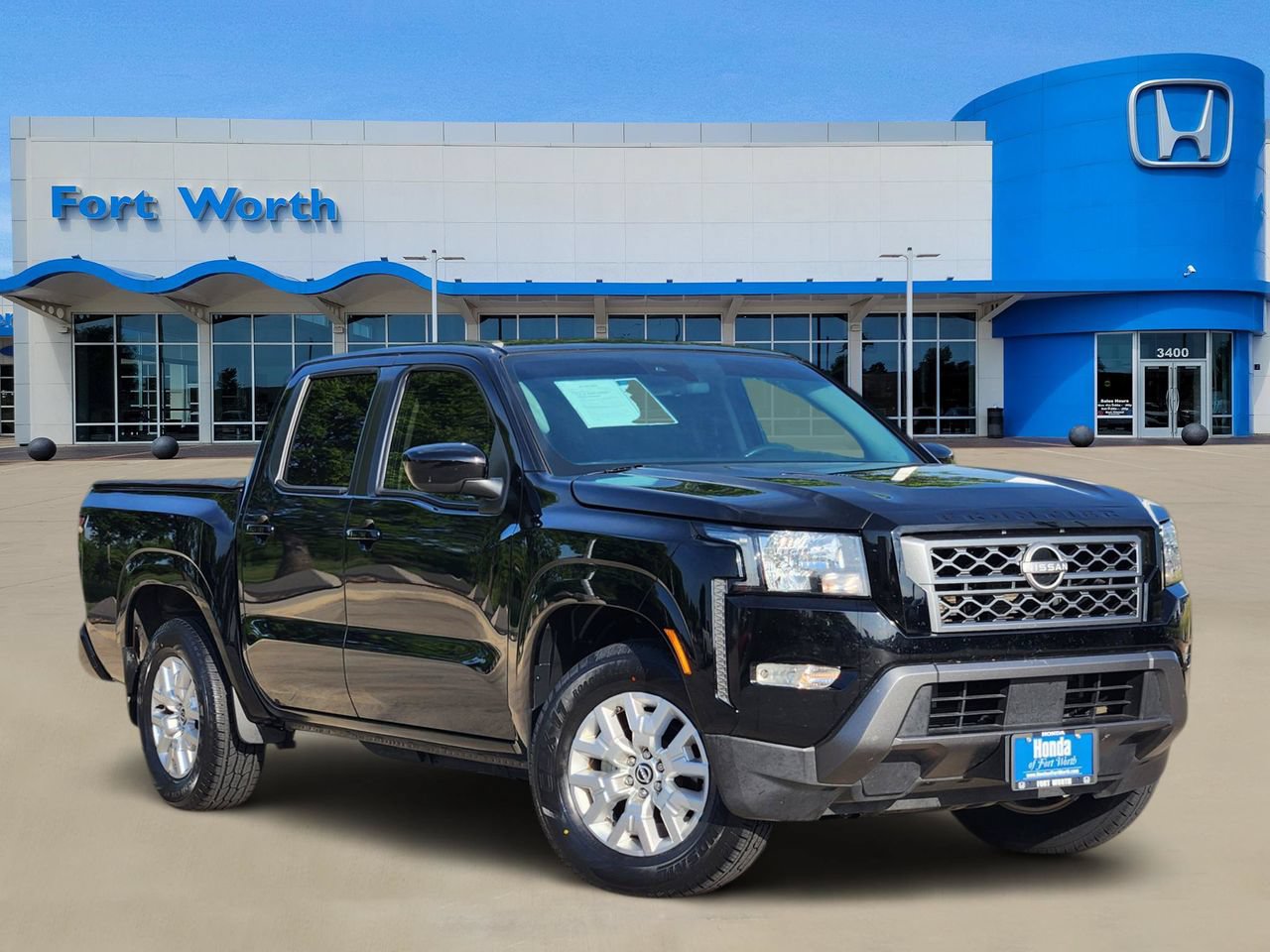 Used 2022 Nissan Frontier SV RWD image 1