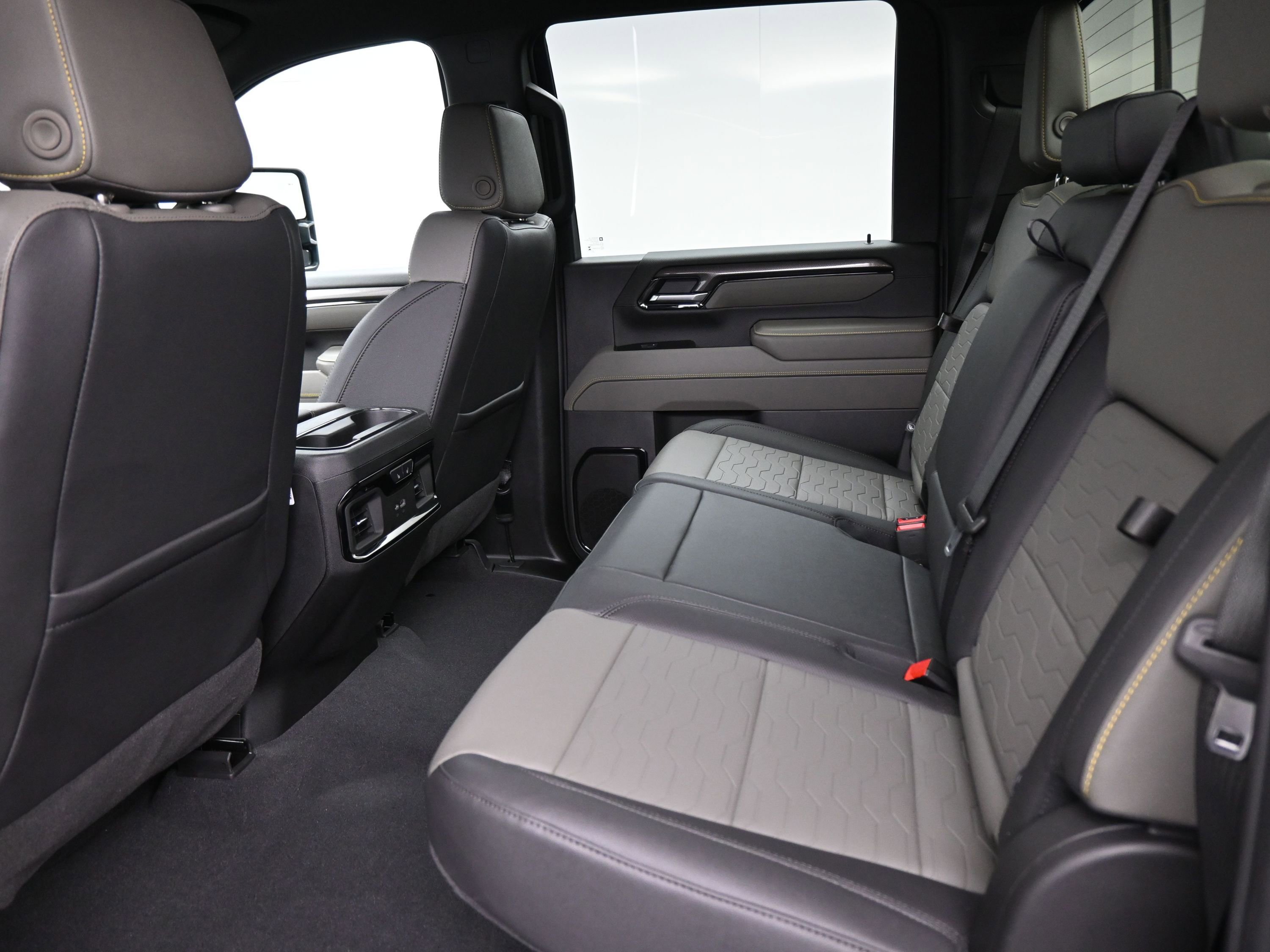 Used 2026 Chevrolet Silverado 2500 ZR2 image 14