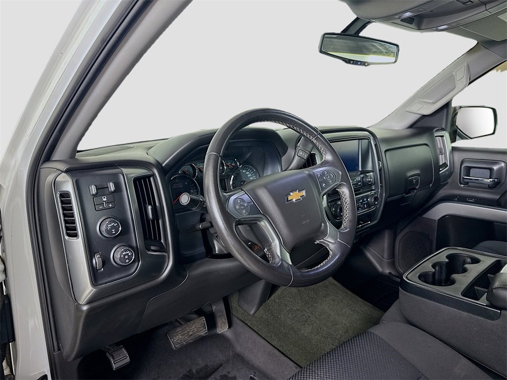Used 2018 Chevrolet Silverado 1500 LT w/ LPO, Black Pack image 13