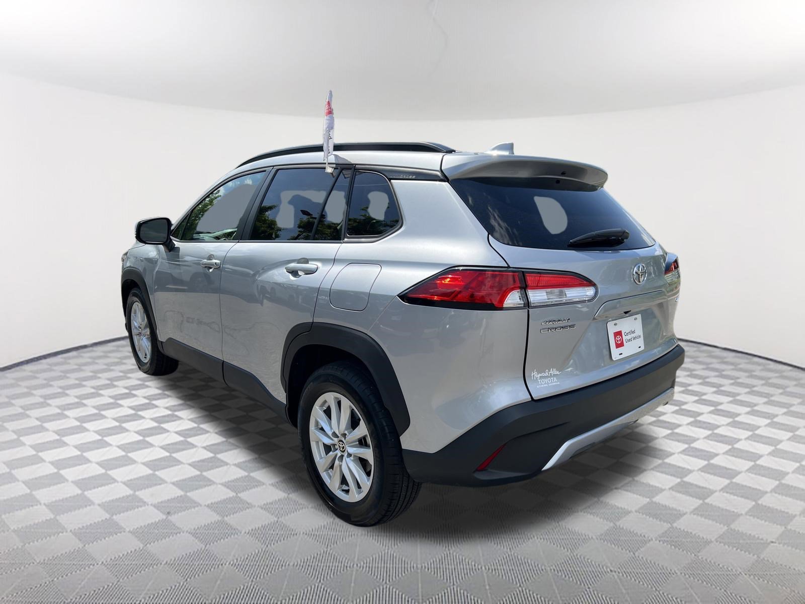 Certified 2024 Toyota Corolla Cross LE FWD image 15