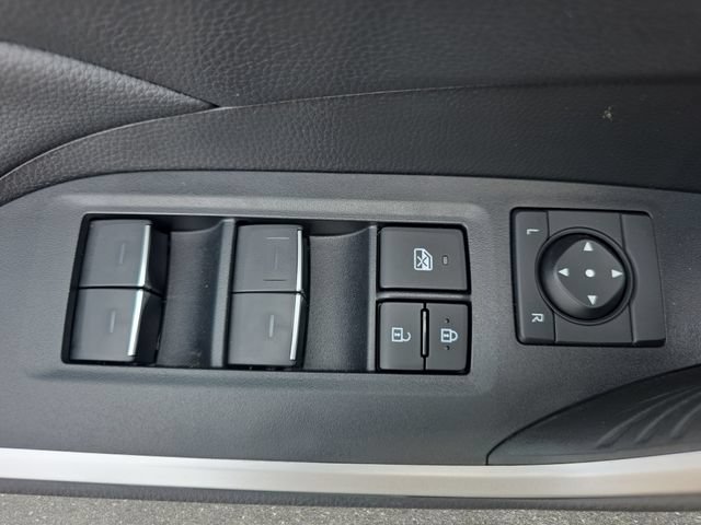 Used 2023 Toyota RAV4 XLE Premium AWD/4WD image 27