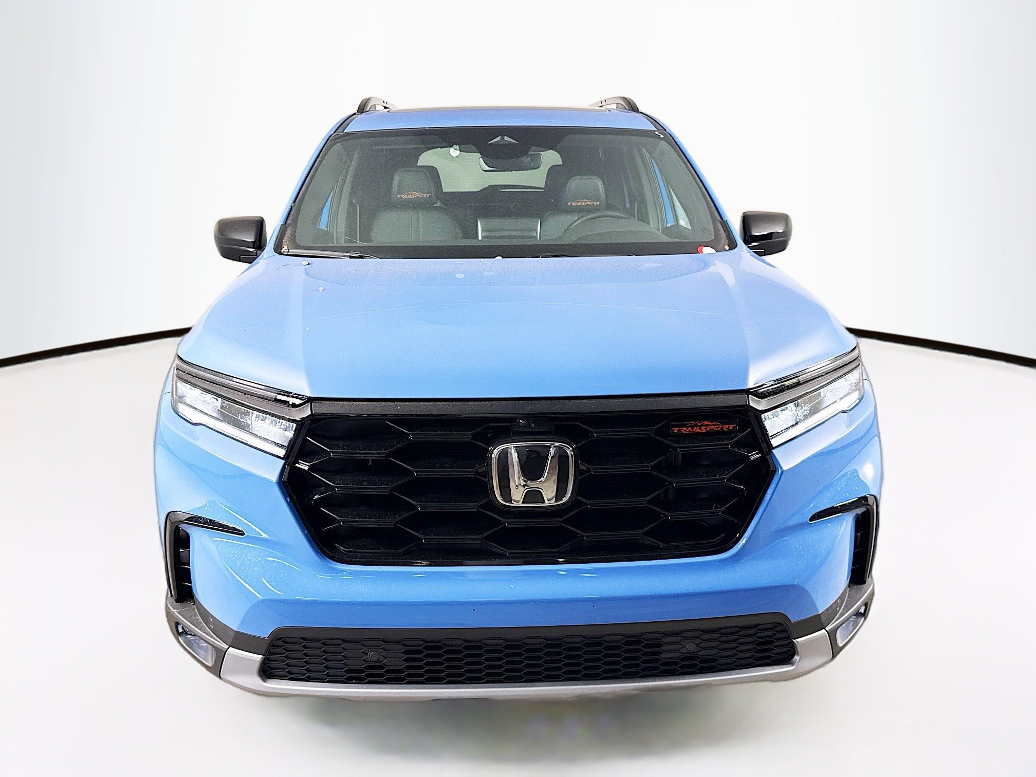 New 2025 Honda Pilot TrailSport image 3