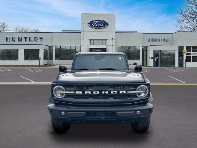 Used 2023 Ford Bronco Outer Banks AWD/4WD image 3