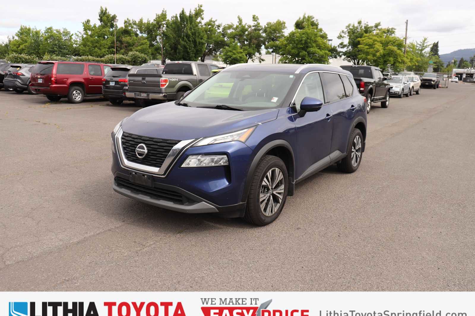 Used 2021 Nissan Rogue SV w/ Premium Package