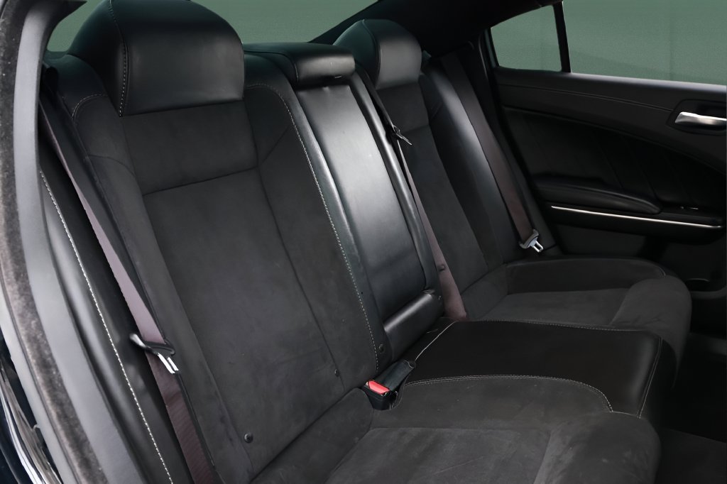 Used 2021 Dodge Charger R/T w/ Plus Group RWD image 27