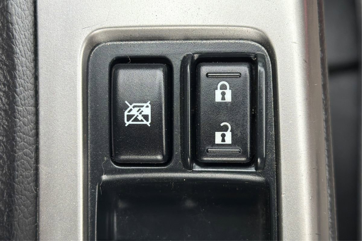 Used 2015 Subaru Impreza 2.0i image 32