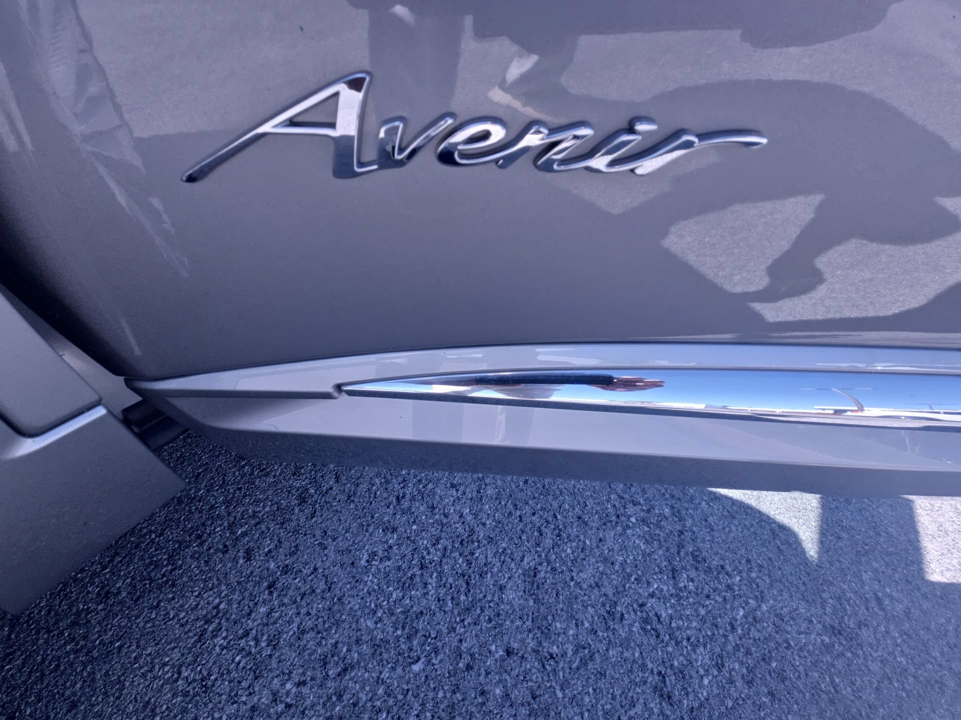 Used 2024 Buick Envision Avenir AWD/4WD image 33