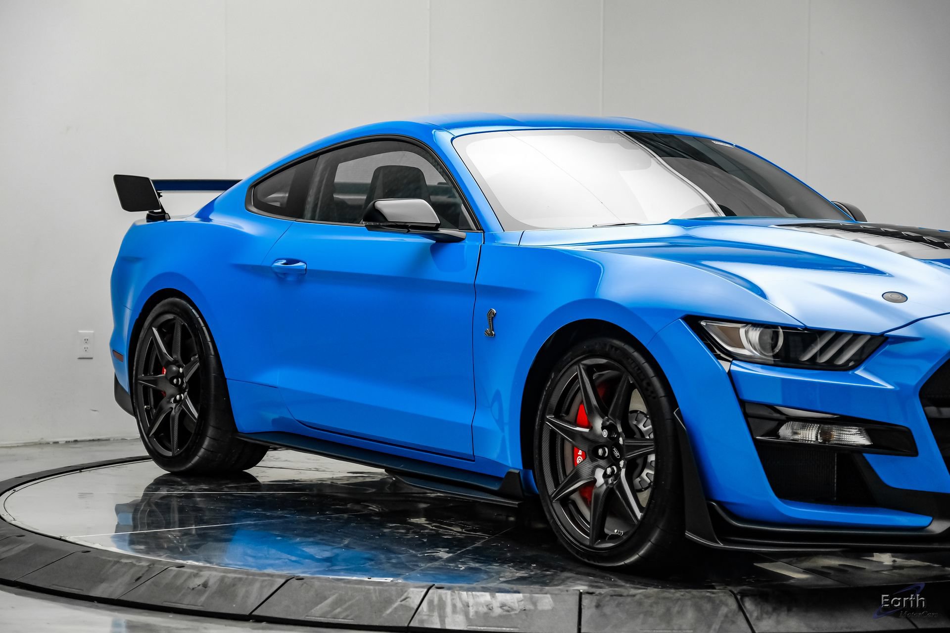 Used 2022 Ford Mustang Shelby GT500 w/ Carbon Fiber Track Pack RWD image 31