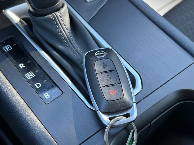 Used 2025 Nissan Kicks S image 40