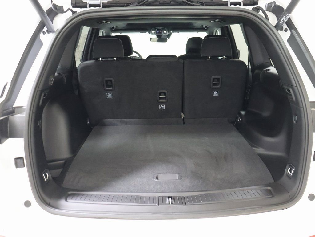 New 2025 Jeep Grand Cherokee Laredo X image 15