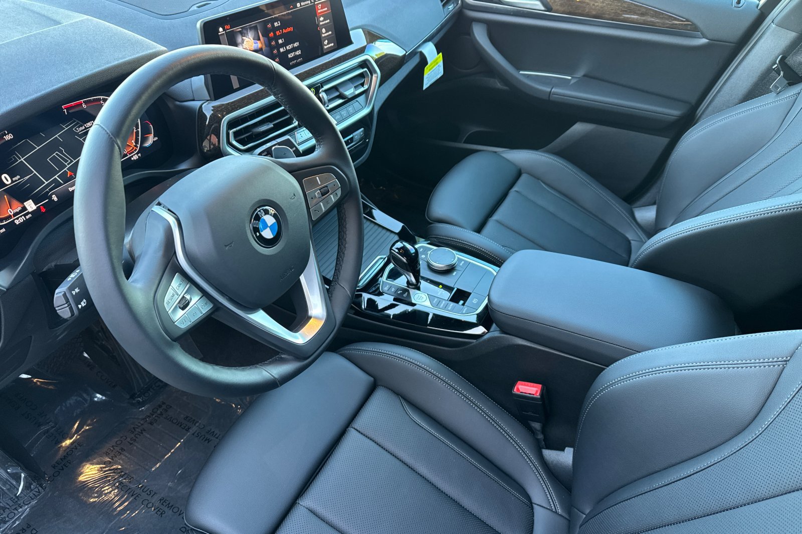 Used 2024 BMW X3 sDrive30i w/ Parking Assistance Package RWD image 10
