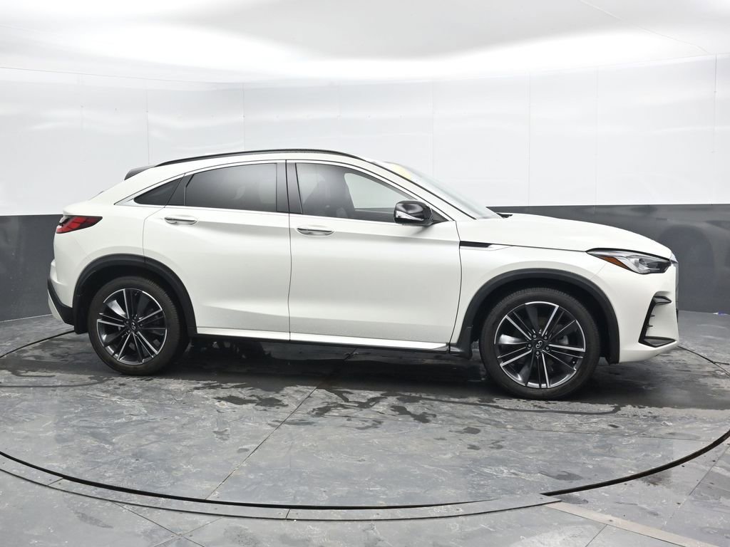 Used 2023 INFINITI QX55 Luxe w/ Cargo Package image 5
