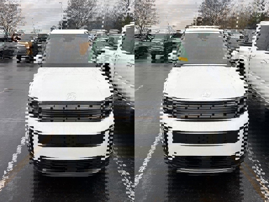 Used 2025 Hyundai Santa Fe SEL image 13