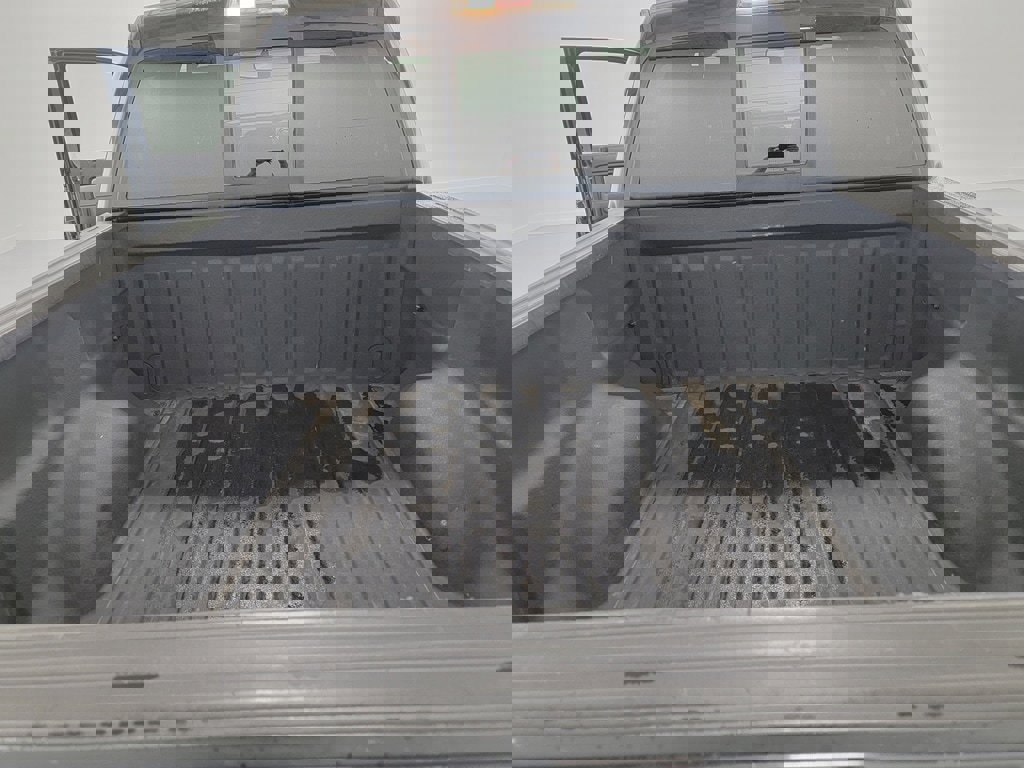 Used 2014 Ford F150 FX4 w/ Equipment Group 402A Luxury image 34