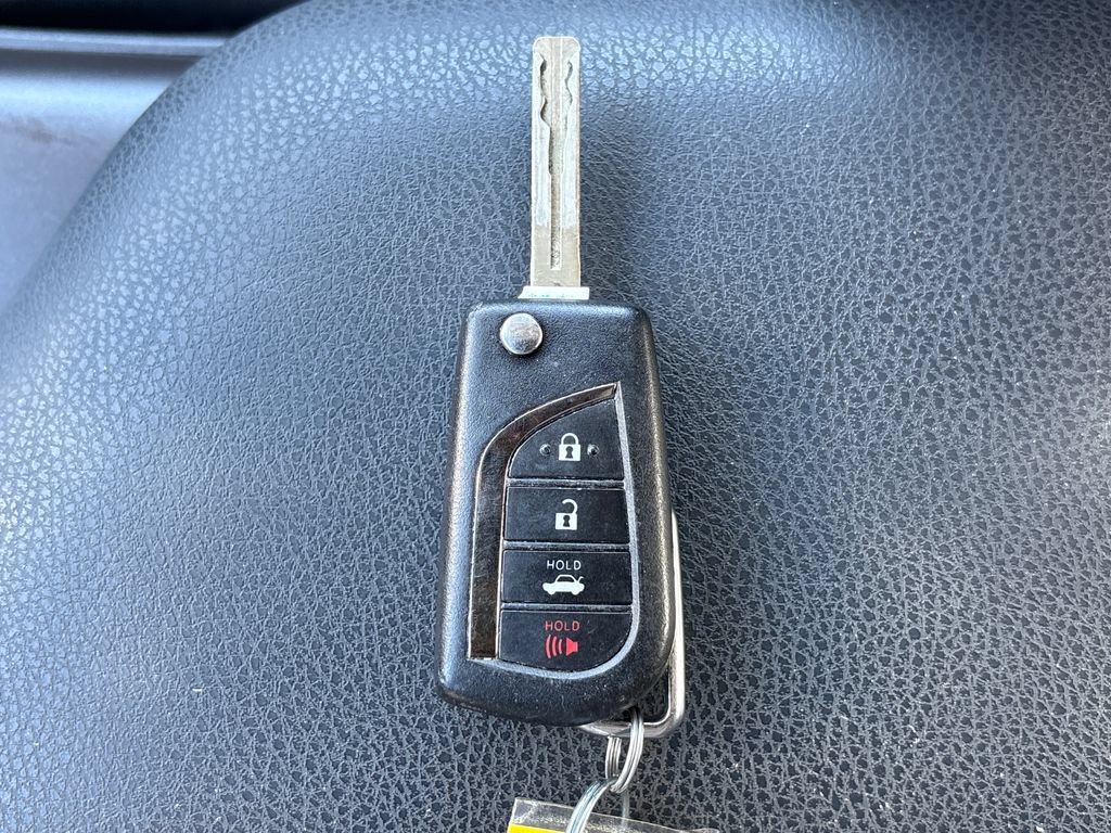 Used 2024 Toyota Camry LE FWD image 29
