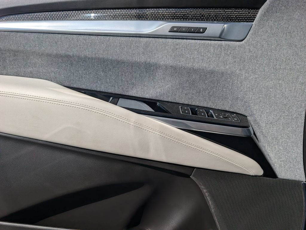 Certified 2025 Cadillac Escalade V AWD/4WD image 16