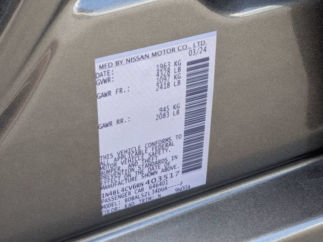 Used 2024 Nissan Altima 2.5 SR FWD image 29