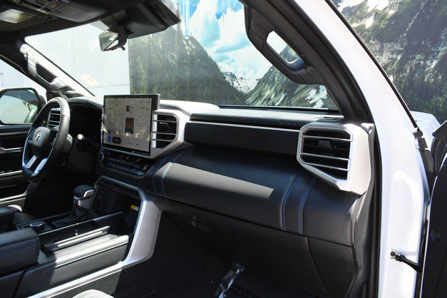 Used 2023 Toyota Tundra Platinum AWD/4WD image 25