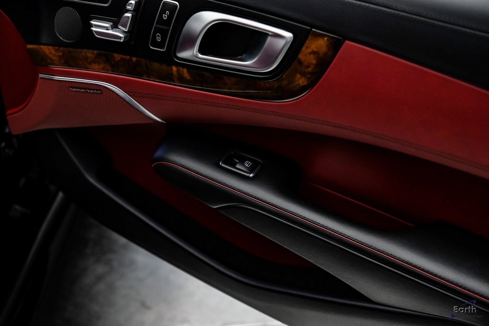 Used 2017 Mercedes-Benz SL 550 image 86