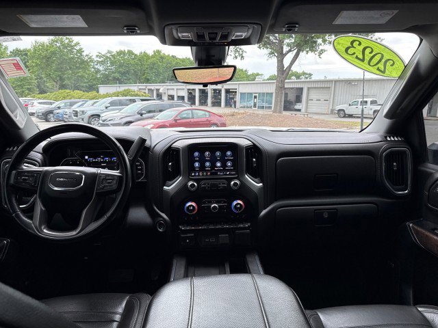 Used 2023 GMC Sierra 3500 Denali w/ Denali Ultimate Package AWD/4WD image 42