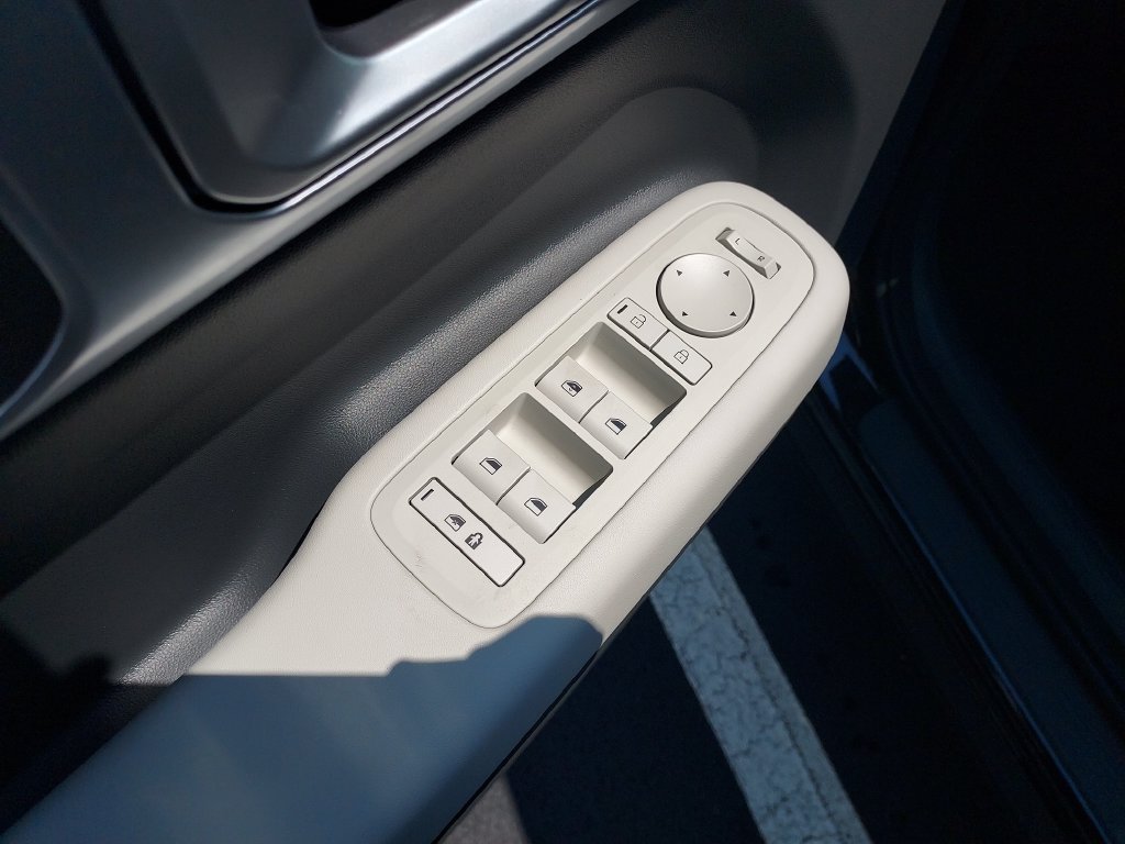 New 2026 Hyundai Santa Fe SE AWD/4WD image 11